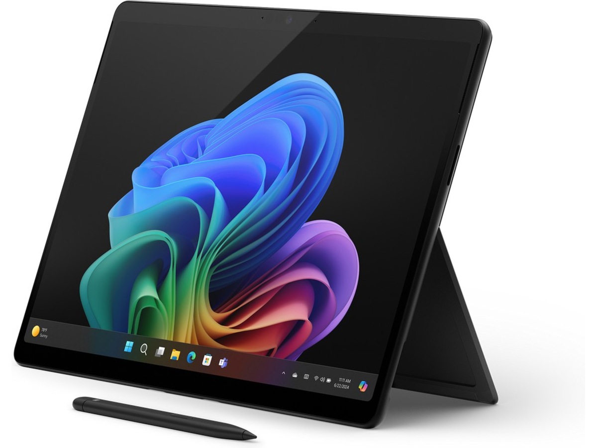 Microsoft Surface Pro Copilot+ PC C12 13" OLED touch (svart) Datorer - Bärbara / laptop