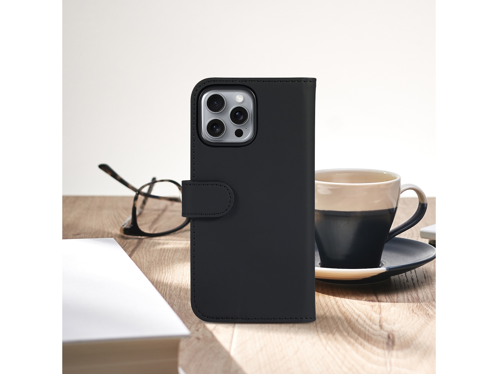 iiglo iPhone 16 Pro Max Plånboksfodral (svart) Skydd