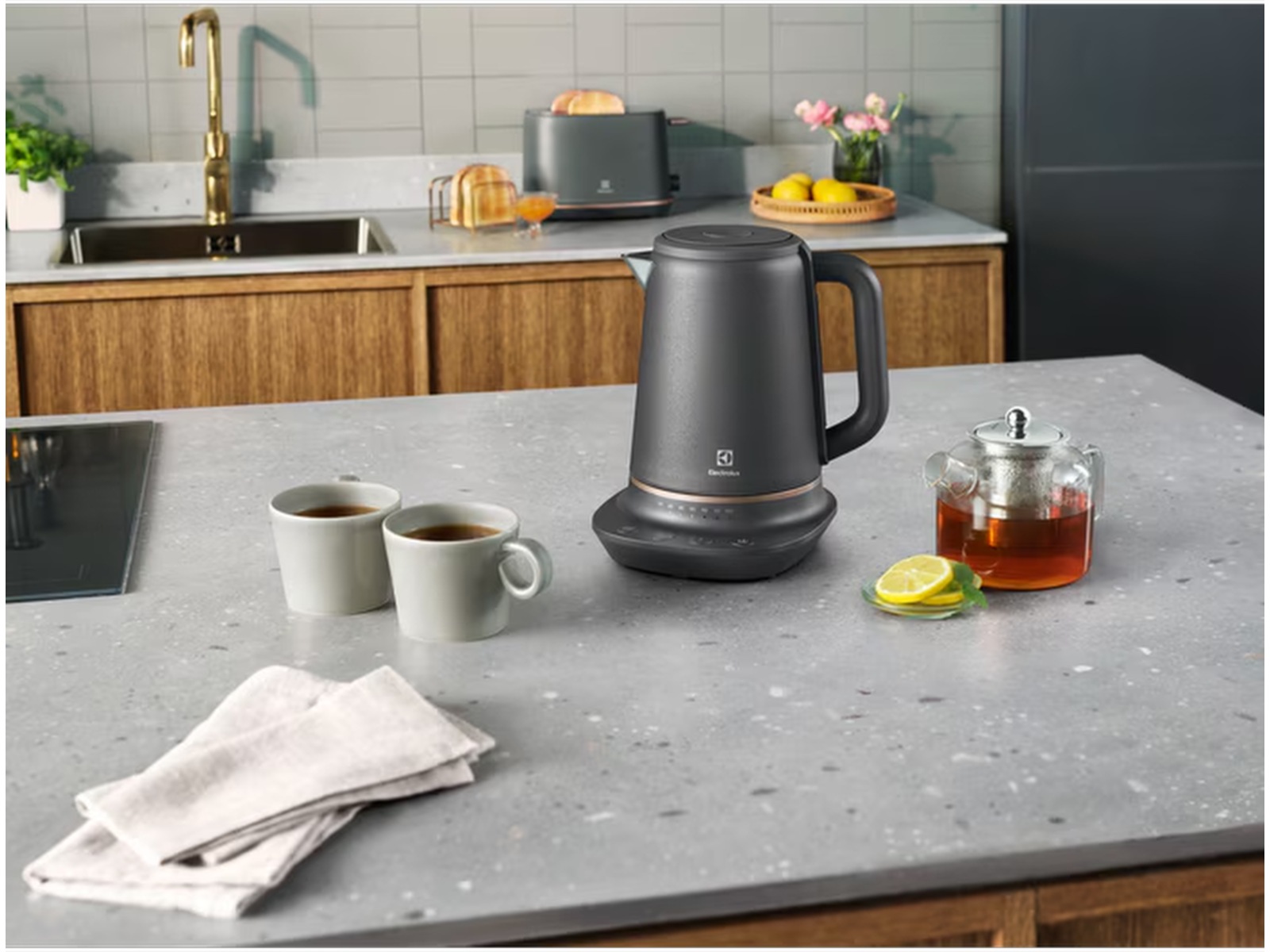 Electrolux Explore 7 Vattenkokare (black pearl) Vattenkokare