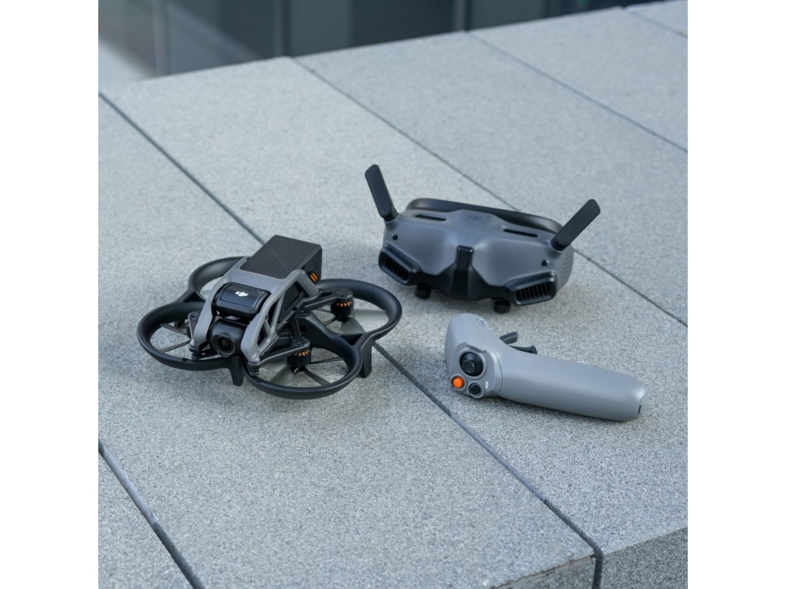 DJI Avata 2 Pro-View Combo Drönare