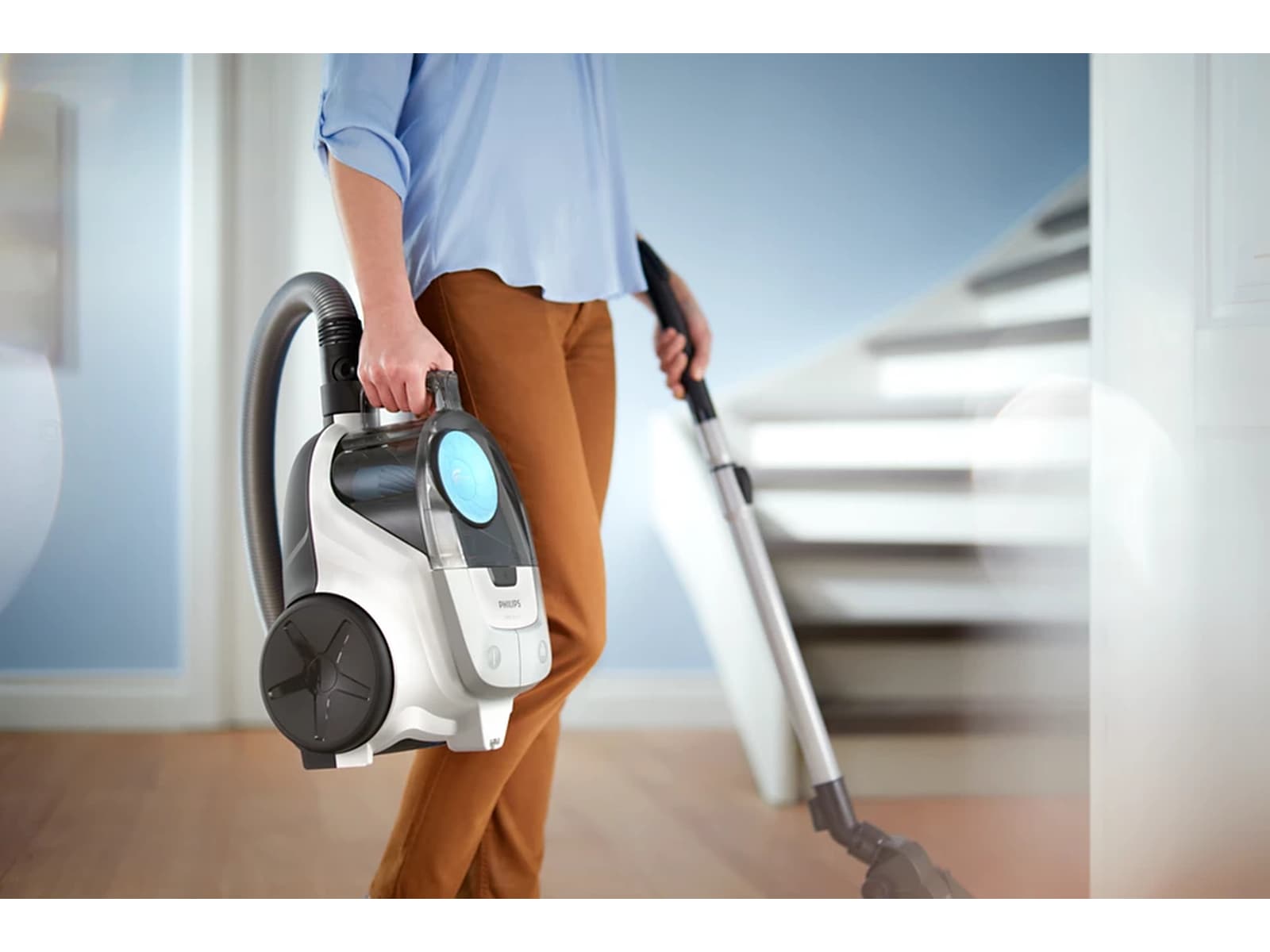 Philips 2000-serien Påslös dammsugare XB2122/09R1 Dammsugare