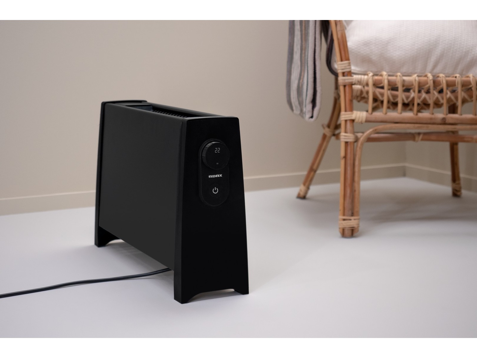 Adax Vilje VG1120WTB WiFi golvelement 2000W 2025 (svart) Fristående element