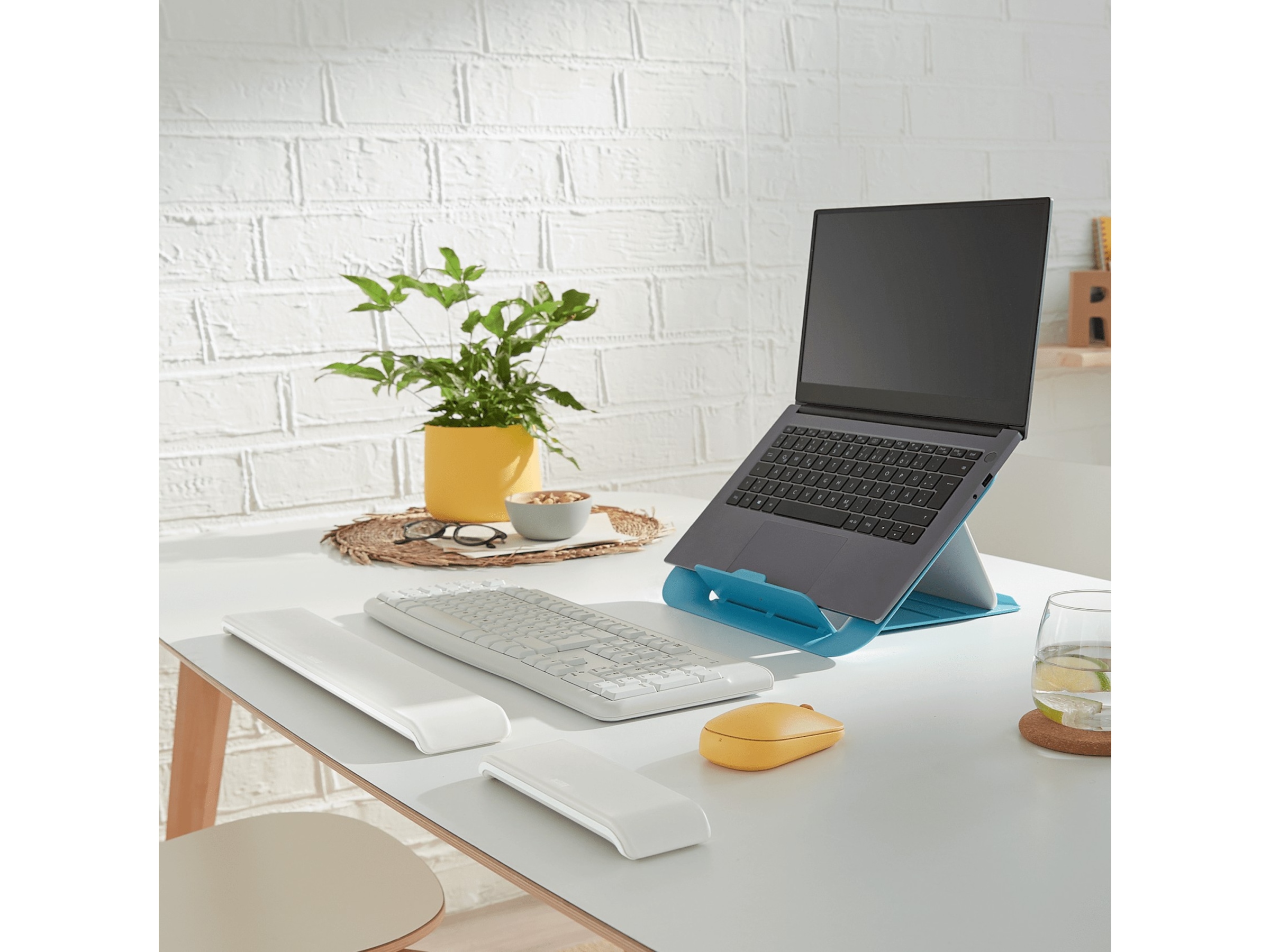 Leitz Ergo Cozy handledsstöd för tangentbord (ljusgrå) Handledsstöd