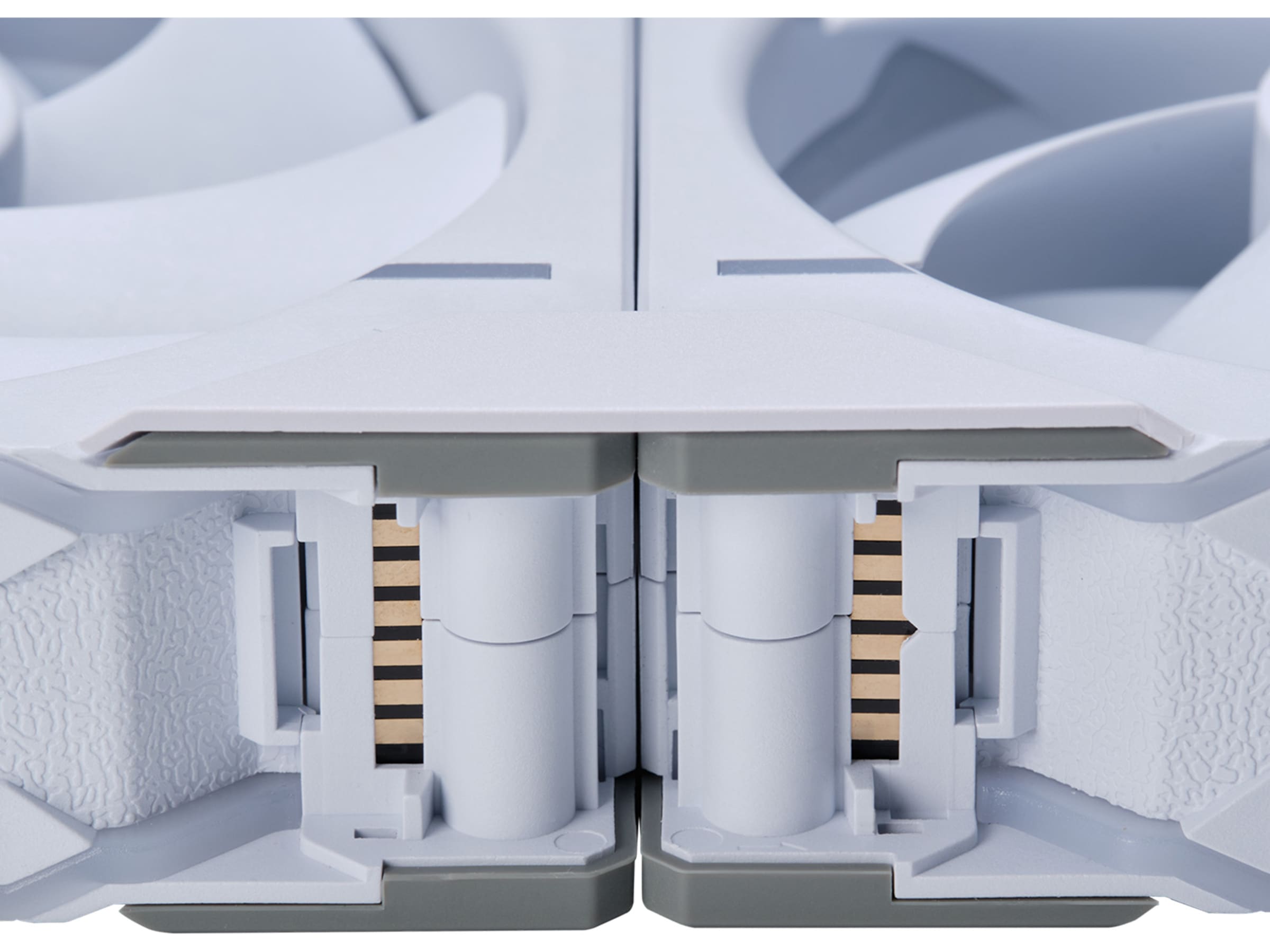 Phanteks D30 120mm PWM DRGB Fläkt (vit) Fläkt