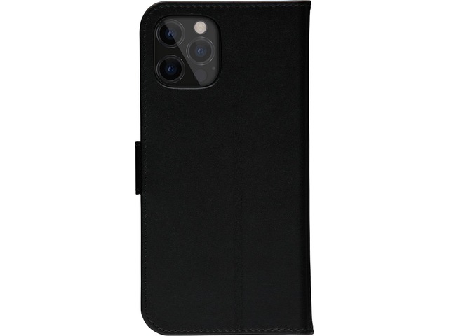 iPhone 12 /12 Pro Copenhagen Slim plånboksfodral från dbramante1928 - svart Skydd iPhone 12 /12 Pro Copenhagen Slim plånboksfodral från dbramante1928 - svart Skydd