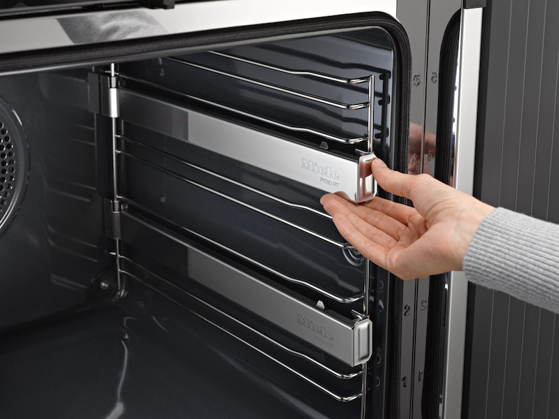 Miele H 7364 BP Innbyggnadsugn (Stål) Ugn