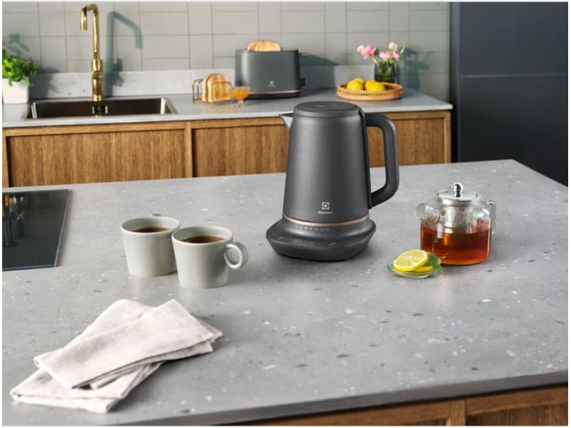 Electrolux Explore 7 Vattenkokare (black pearl) Vattenkokare