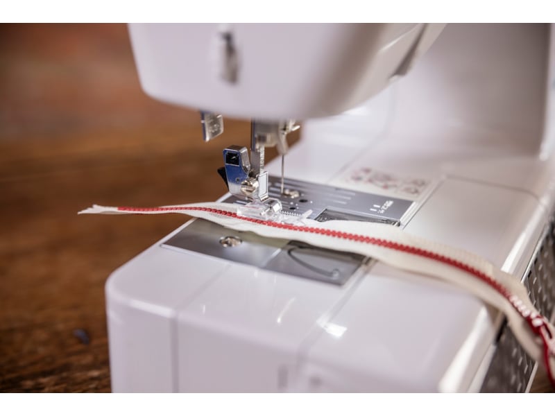 Brother HF27ZW1 Strong & Tough Symaskin Symaskiner