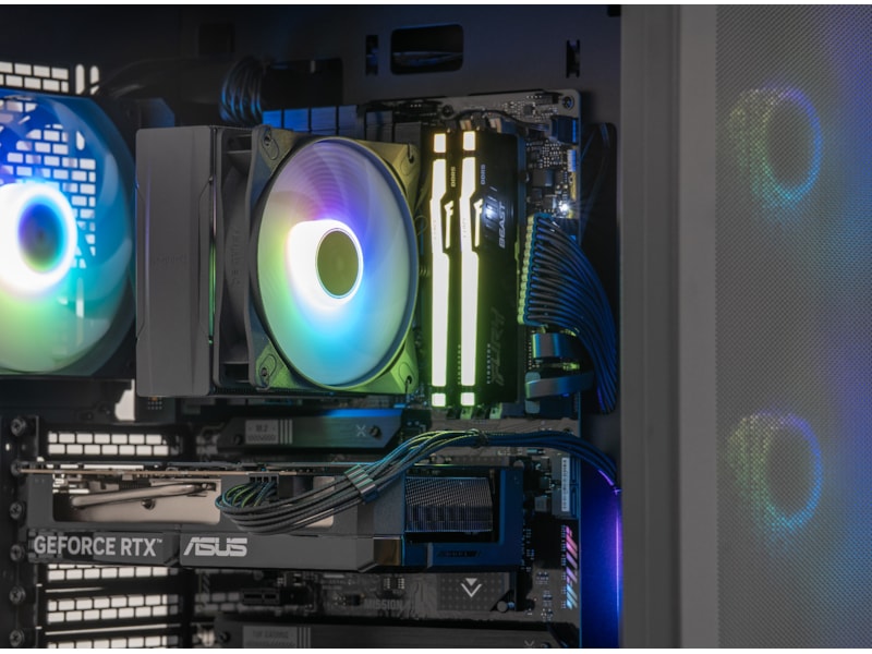 Komplett-PC Advanced Gaming i110 Gamingdator stationär