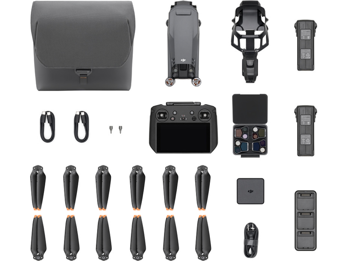 DJI Mavic 3 Pro Fly More Combo (DJI RC PRO) Drönare