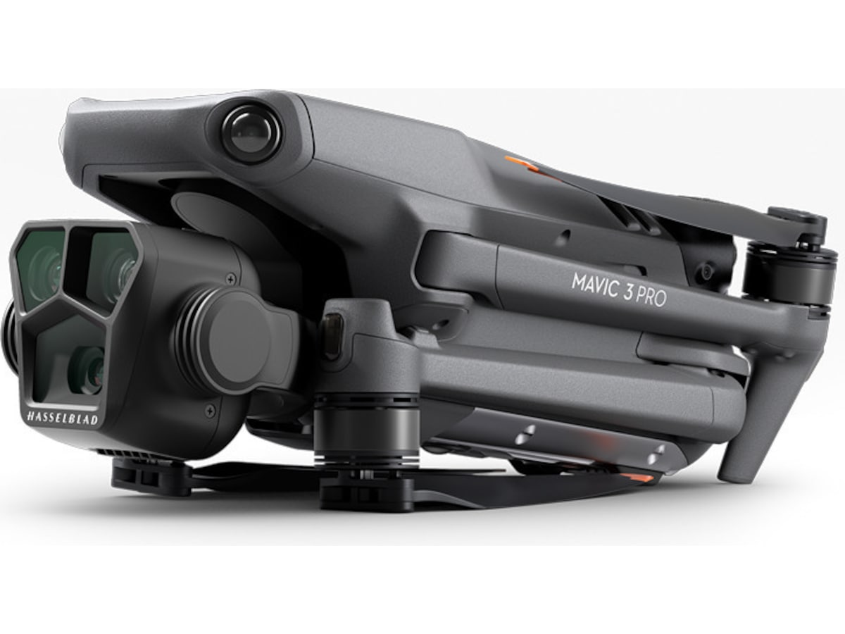 DJI Mavic 3 Pro Fly More Combo (DJI RC PRO) Drönare