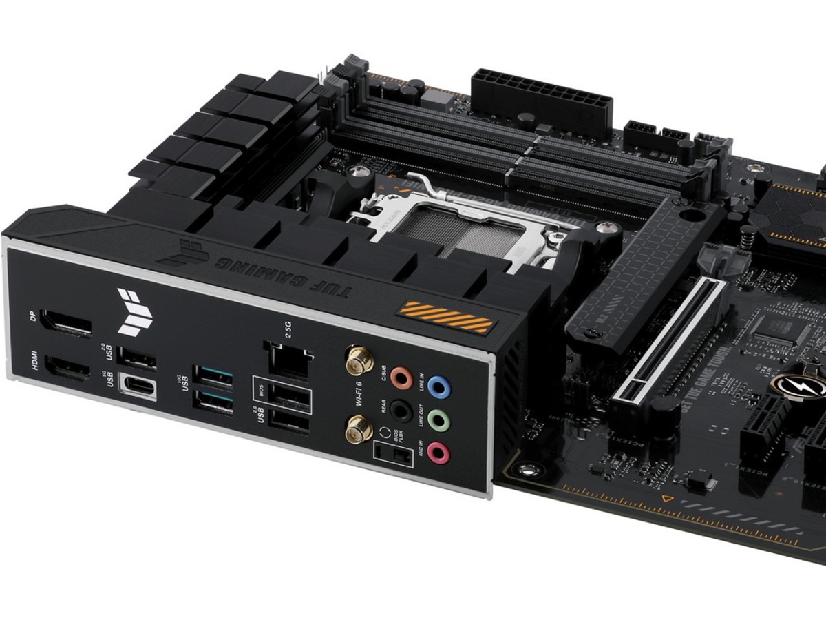 ASUS TUF GAMING A620-PRO WIFI Moderkort -B-Grade Demo moderkort