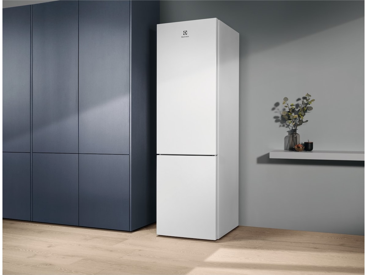 Electrolux 600 TwinTech NoFrost kyl-frys (vit) Kyl & frys kombiskåp