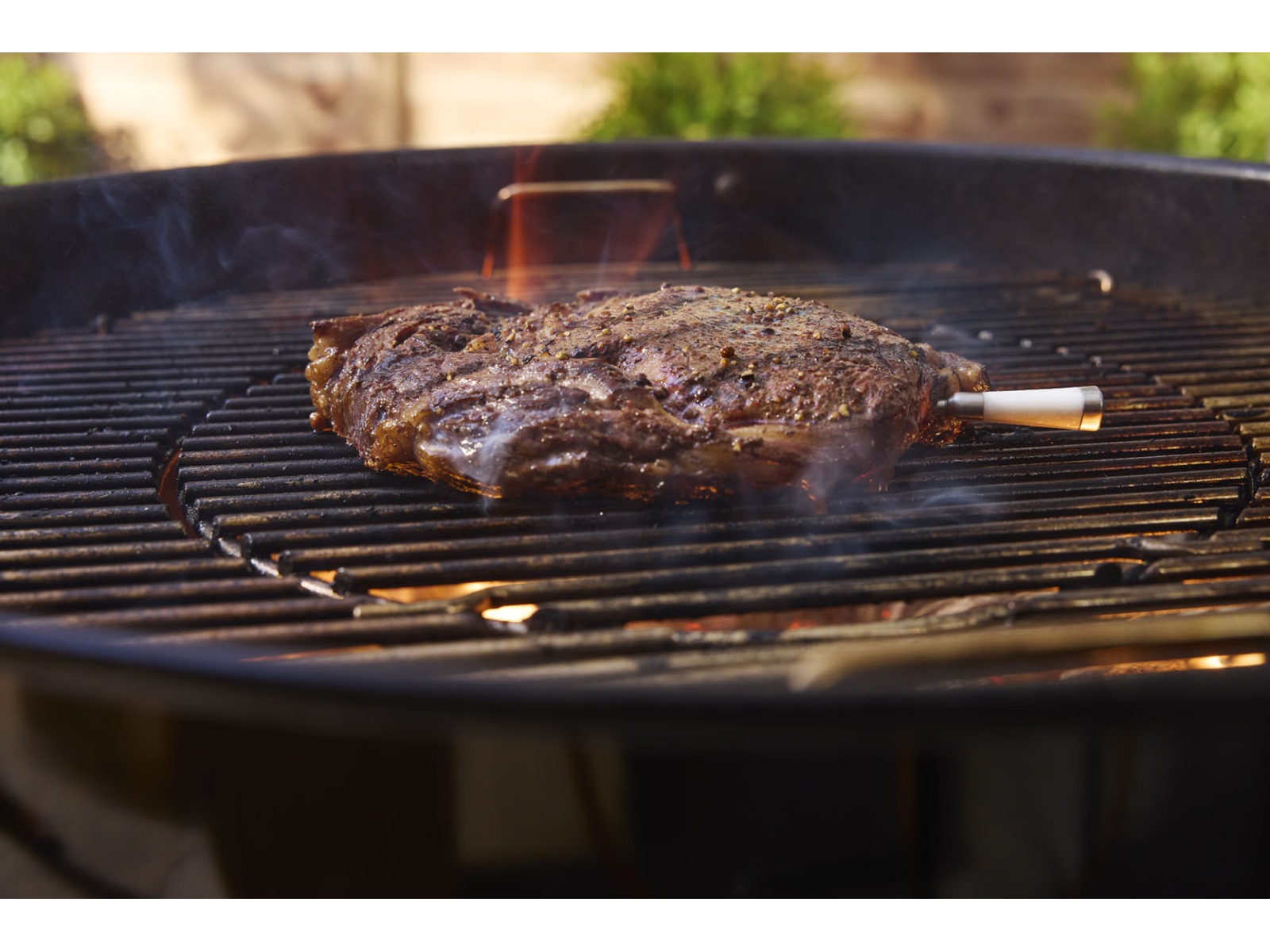 Weber Smart Trådlöst Köttermometer och Laddare Grillverktyg och tillbehörssats