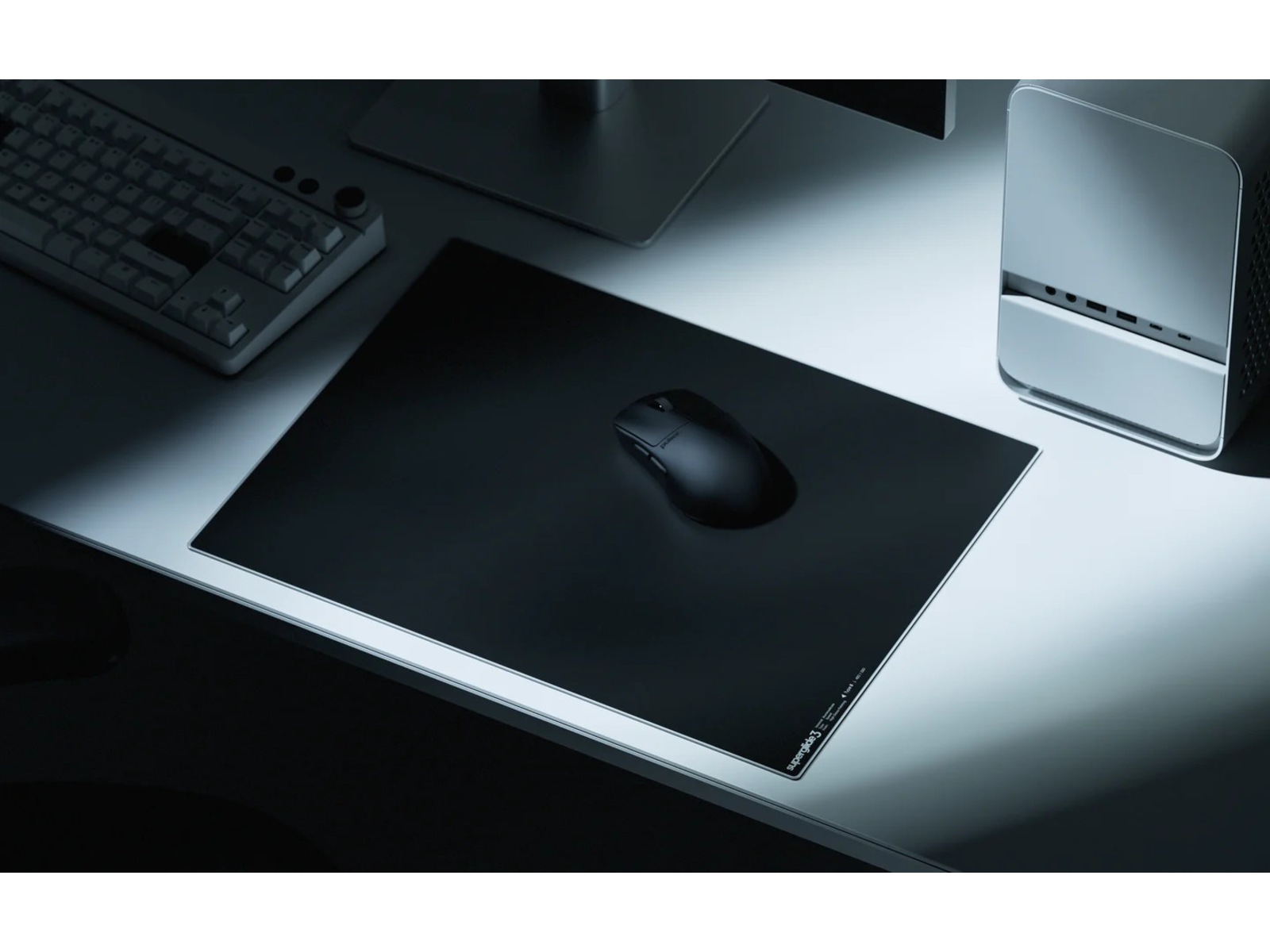 Superglide Glass Mousepad v3 Musmatta