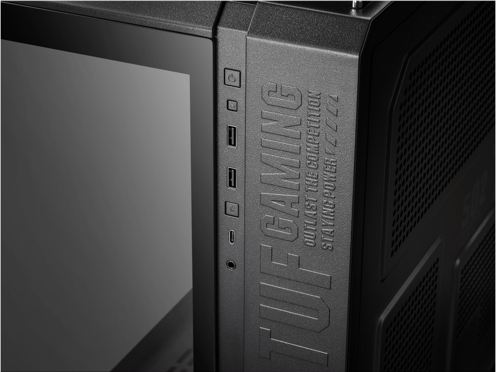 Asus TUF Gaming GT502 Plus TG ARGB Mid Tower (svart) -B-Grade Demo övrigt