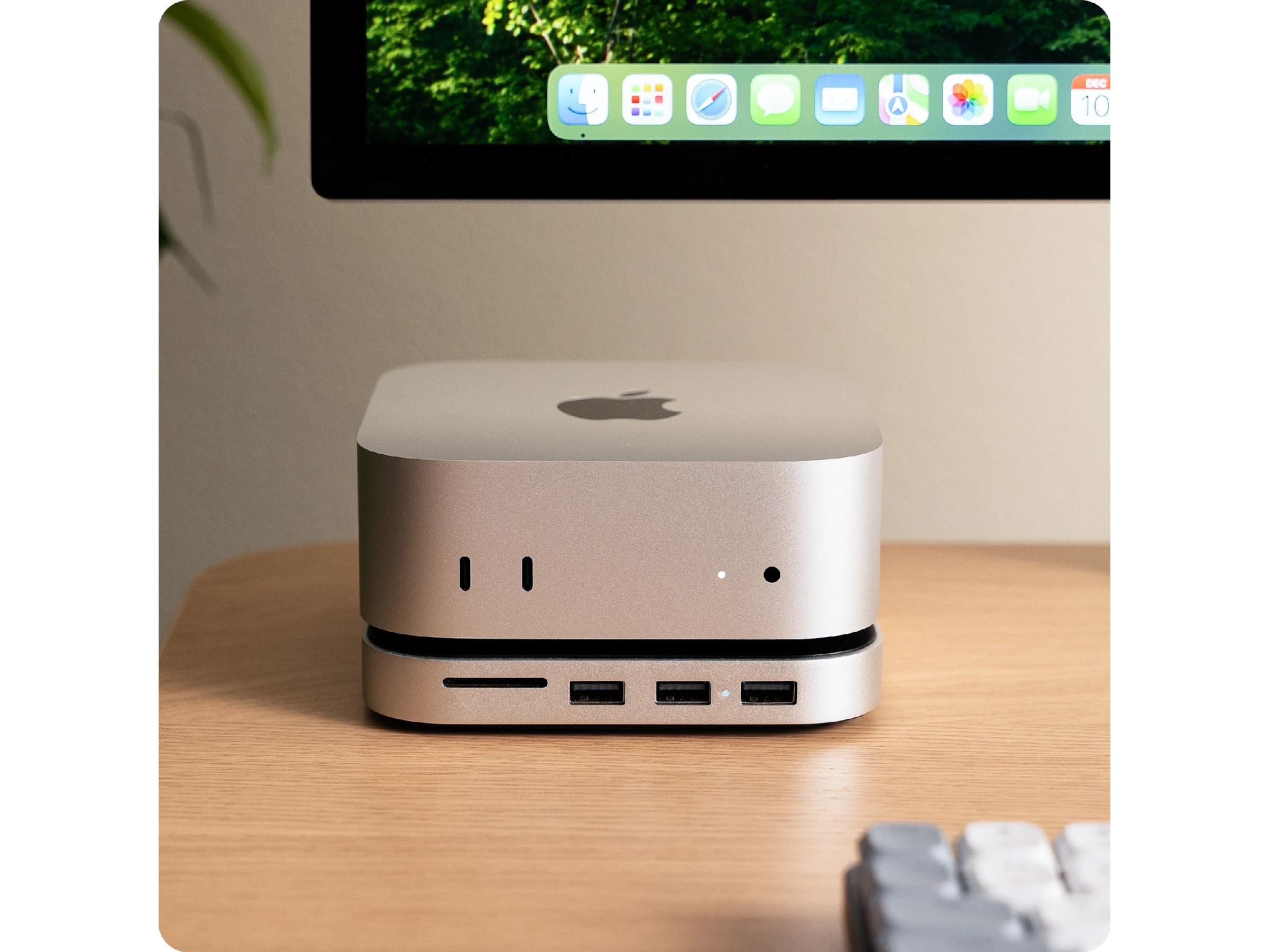 Satechi Mac Mini M4 Stand & Hub (silver) Docking