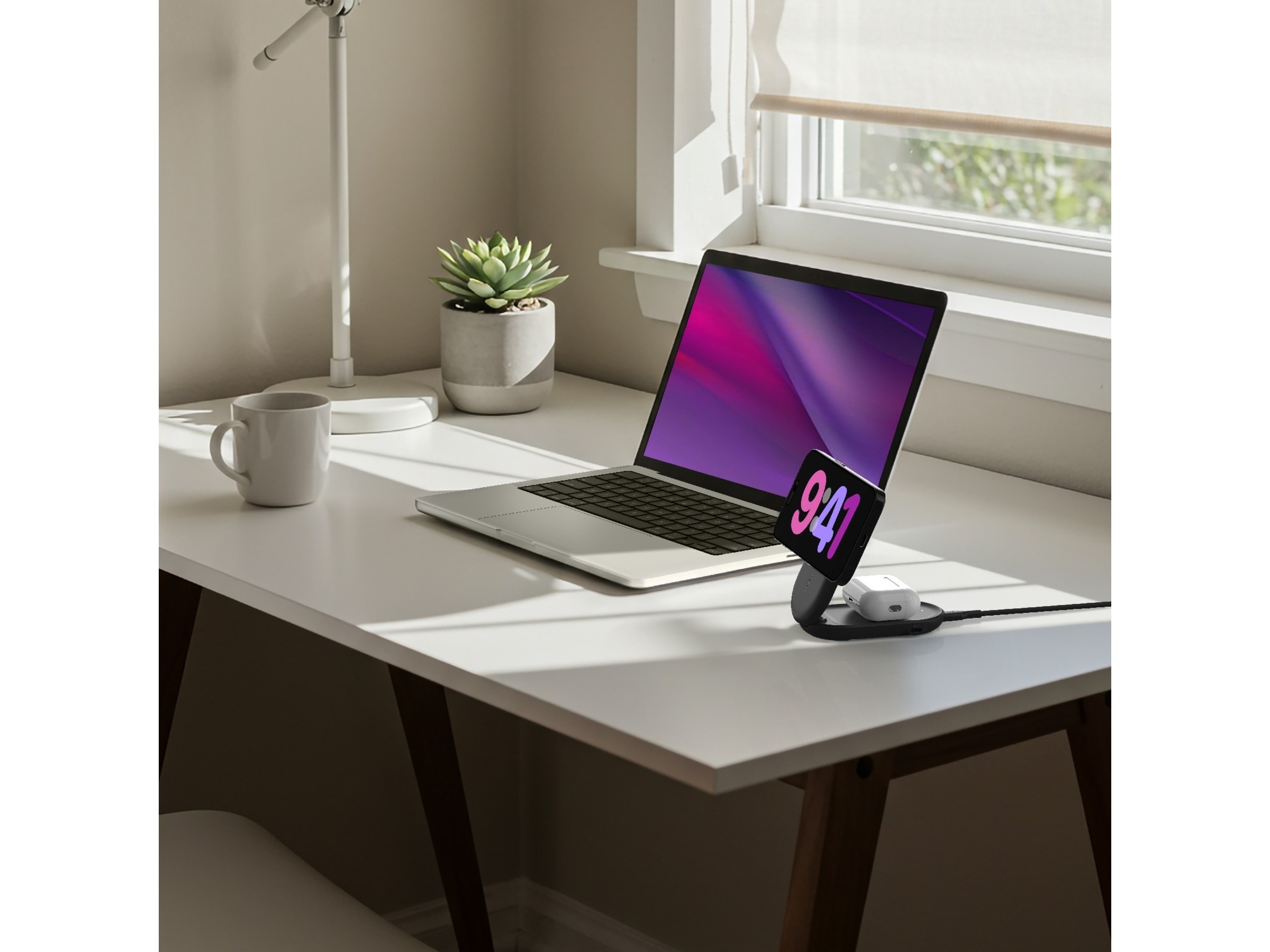 Belkin UltraCharge 2-i-1 Qi2 trådlös laddare (svart) Trådlös laddare