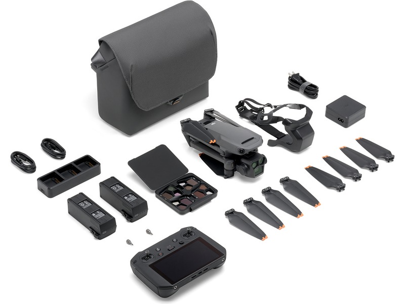 DJI Mavic 3 Pro Fly More Combo (DJI RC PRO) Drönare