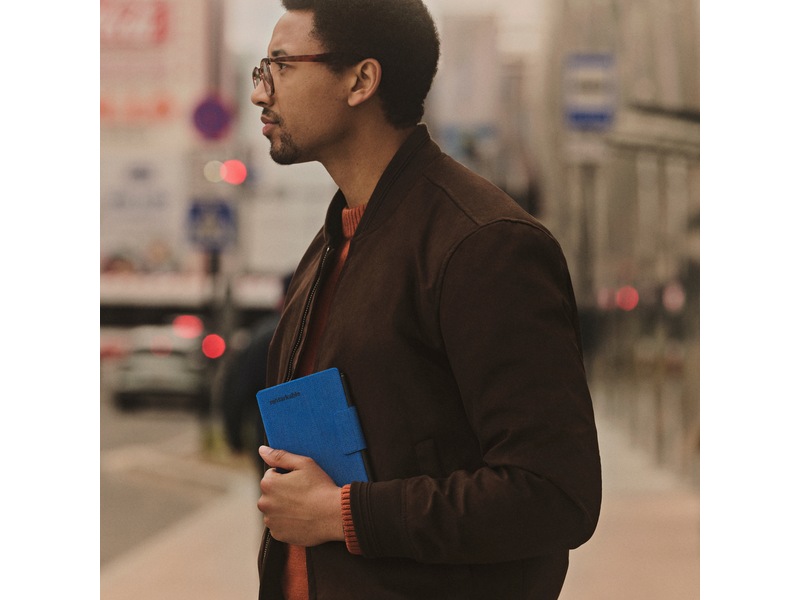 reMarkable Paper Pro Move Book Folio (burgunder) Tillbehör till digitala anteckningsblock