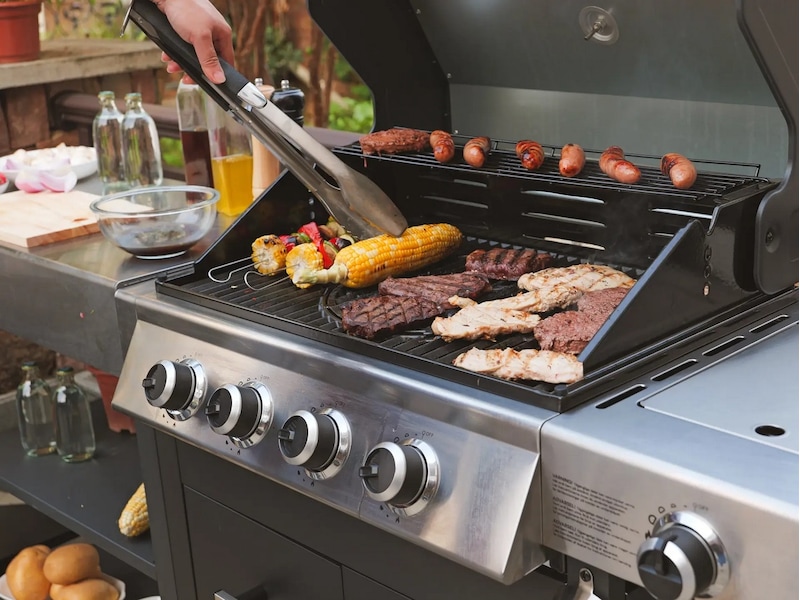 Austin and Barbeque Gasolgrill med flera brännare och funktioner Utomhusgrillar