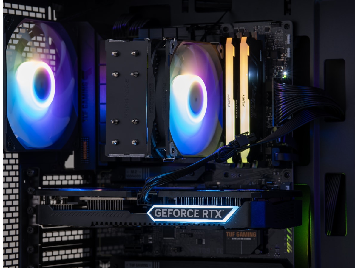 Komplett-PC Advanced Gaming i145 RGB Gamingdator stationär