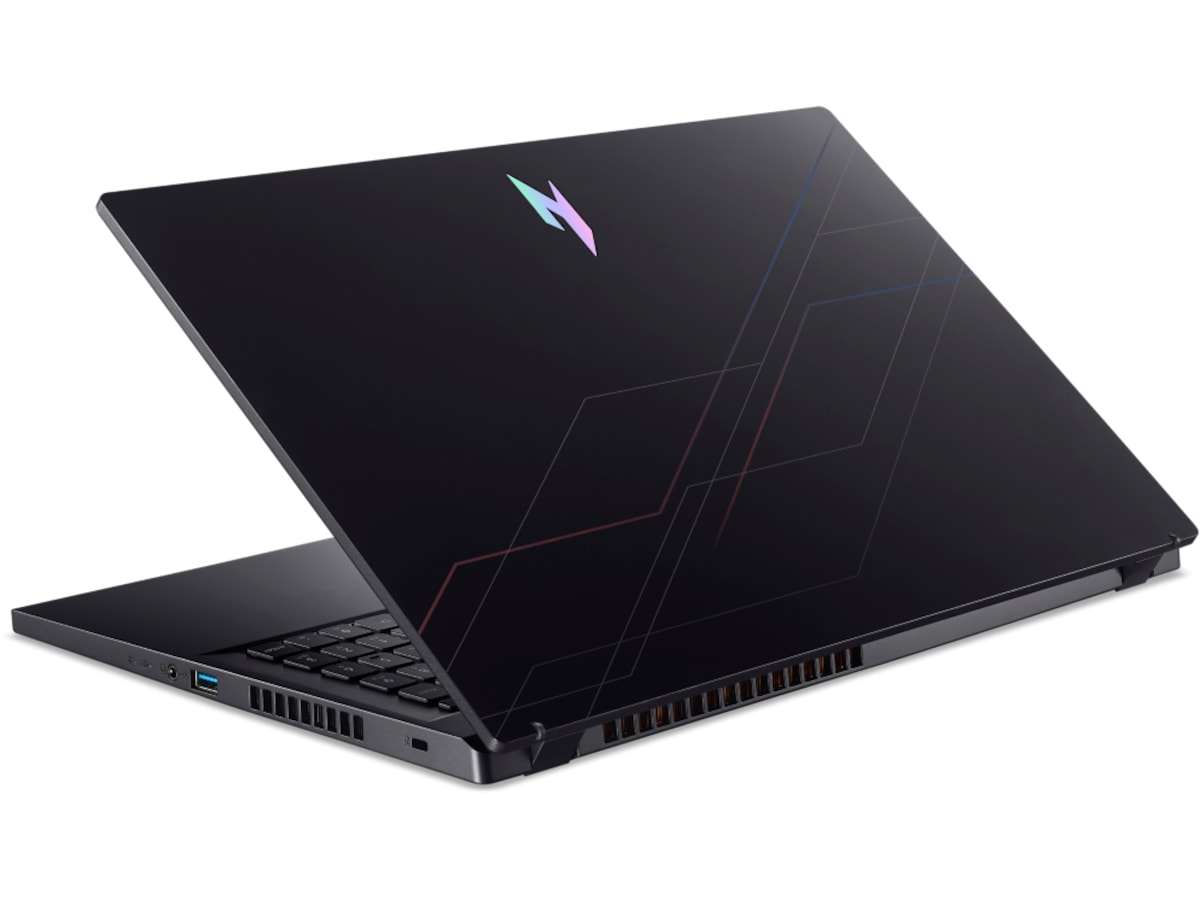 Acer Nitro V 15 15,6" FHD 165 Hz inkl. handkontroll Gaming laptop