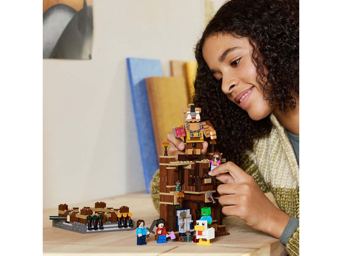 LEGO Minecraft Skogsherrgårdens stridsring 21272 LEGO
