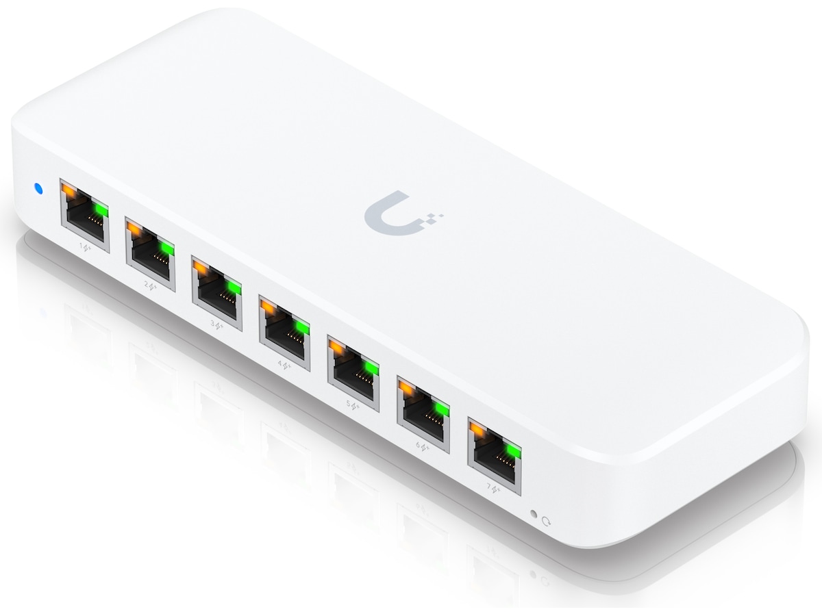 Ubiquiti UniFi Ultra 210W switch Switchar