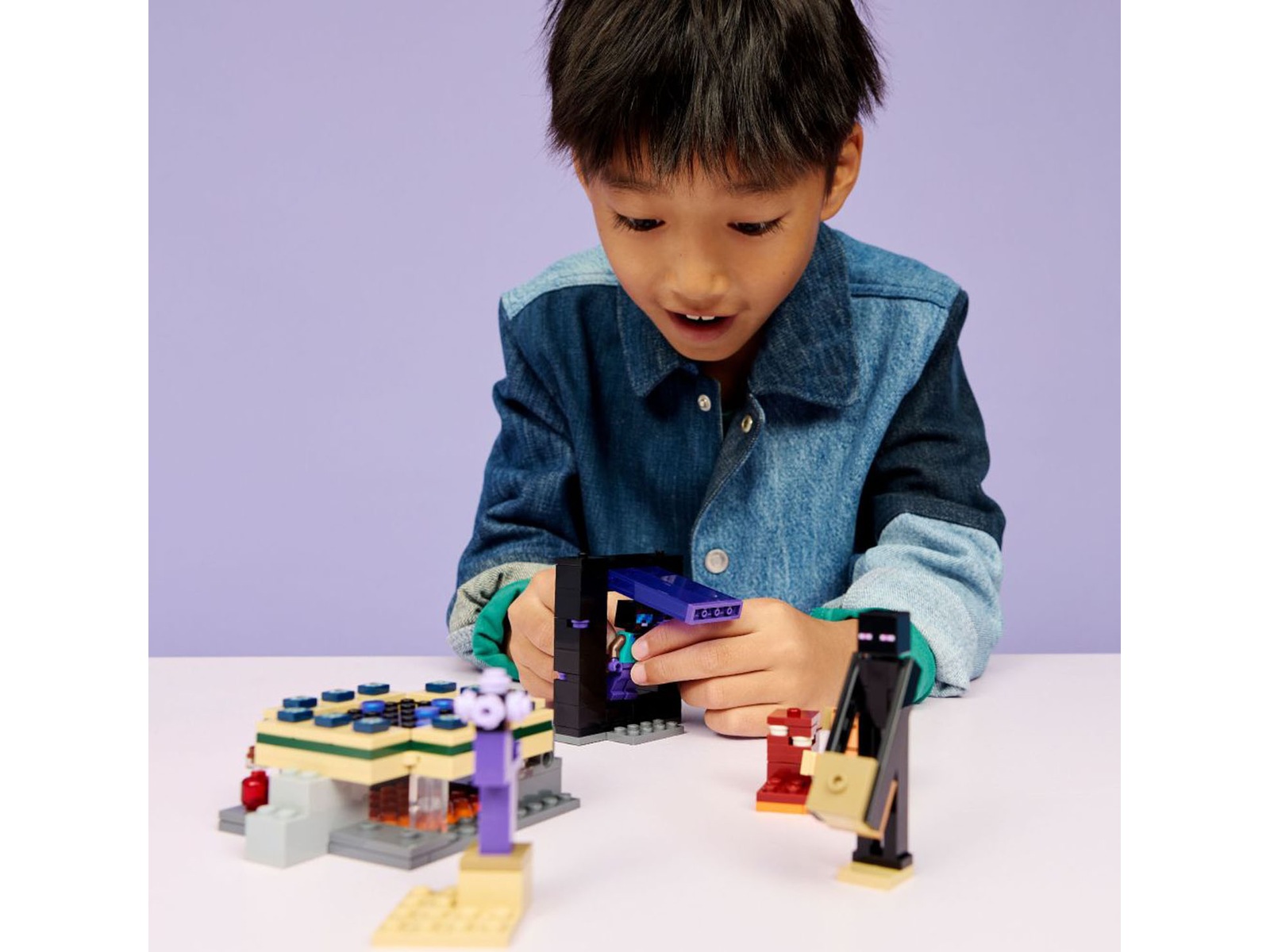 LEGO Minecraft Resa med Nether- och End-portalen 21584 LEGO