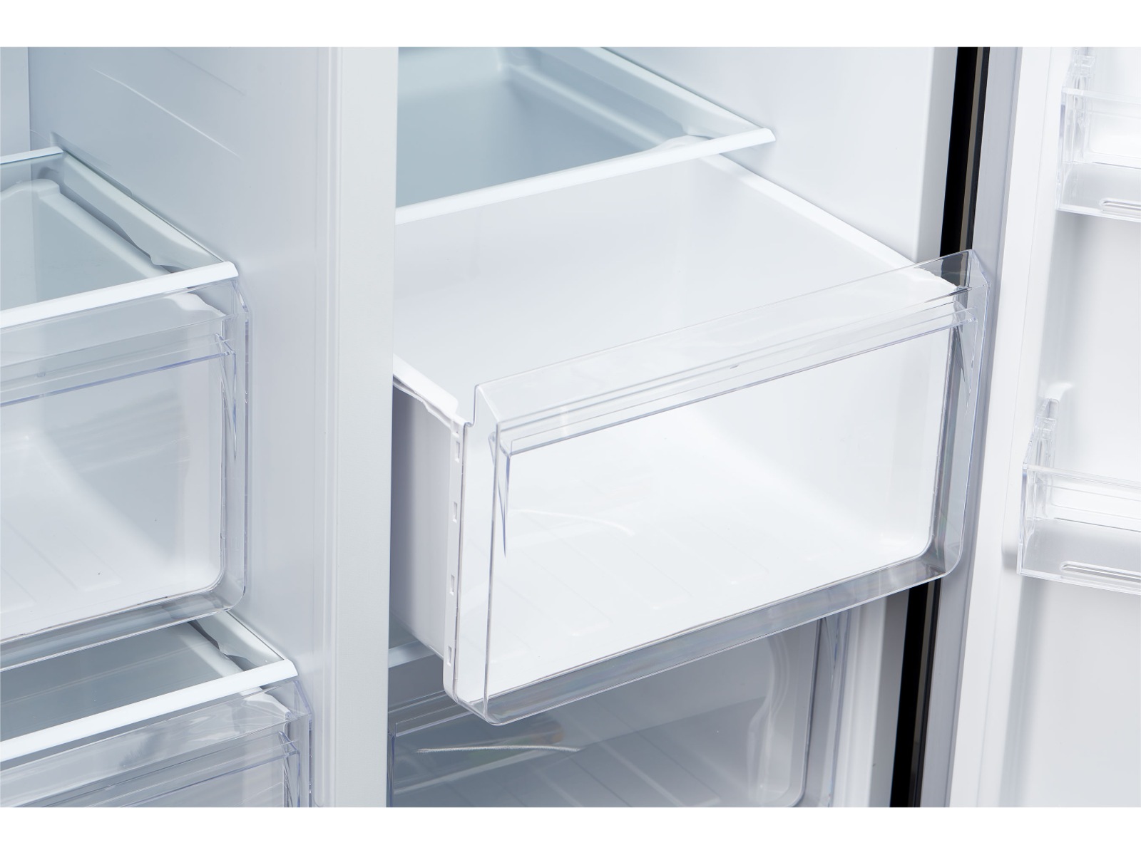 Avant SBS91DI1 Side-by-Side kyl- och frysskåp (svart) Side-by-side kylskåp