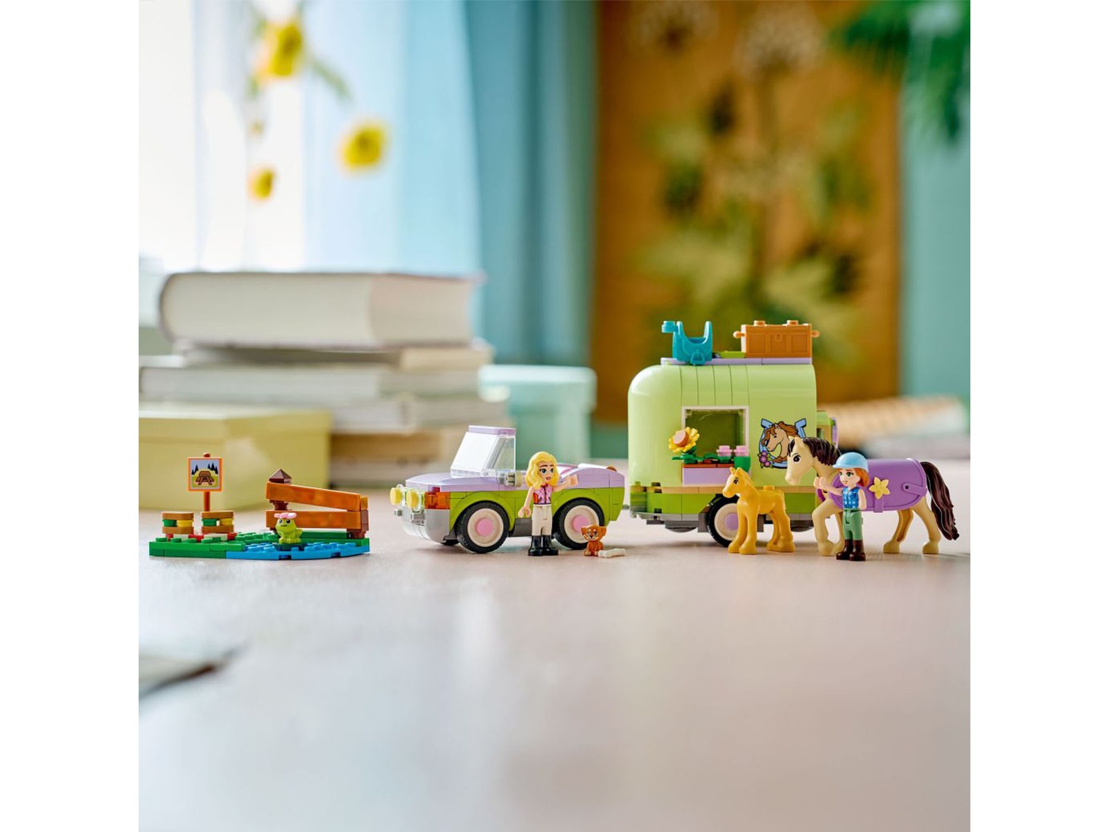 LEGO Friends Häst- och fölvagn 42695 LEGO