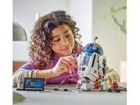 LEGO Star Wars R2-D2 75379 LEGO
