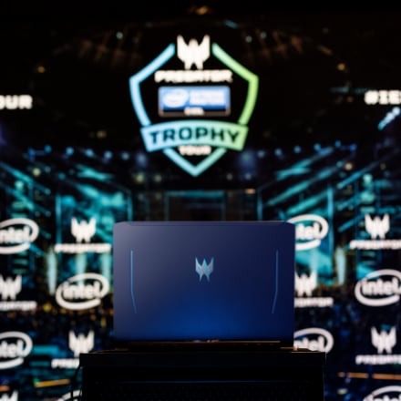 Acer Predator Helios 300 PH315-53 gaming laptop