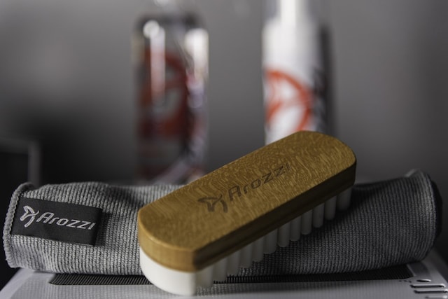 Arozzi mikrofiberduk och borste