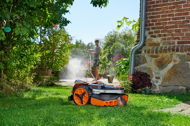 Landroid Vision WR213E & WR216E Landroid Vision WR213E & WR216E