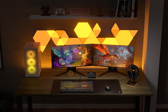 Corsair K70 MAX RGB Corsair K70 MAX RGB