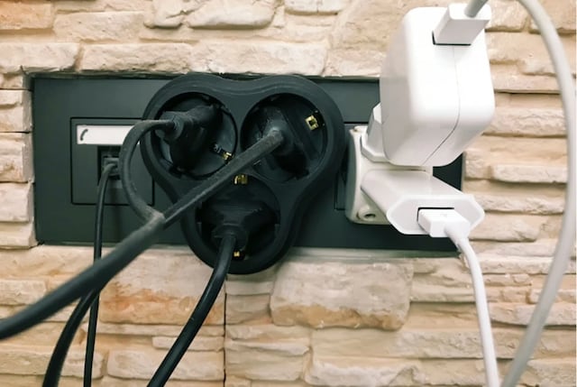 Överspänning Överspänning