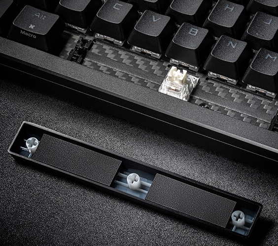 ASUS ROG Azoth Extreme ASUS ROG Azoth Extreme